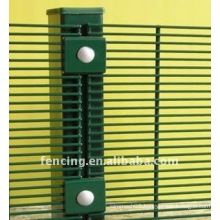 Anti-climbing Welded Wire Mesh Security Fence (manufacturer)